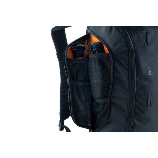 Hátizsák Cube ATX 22 Black