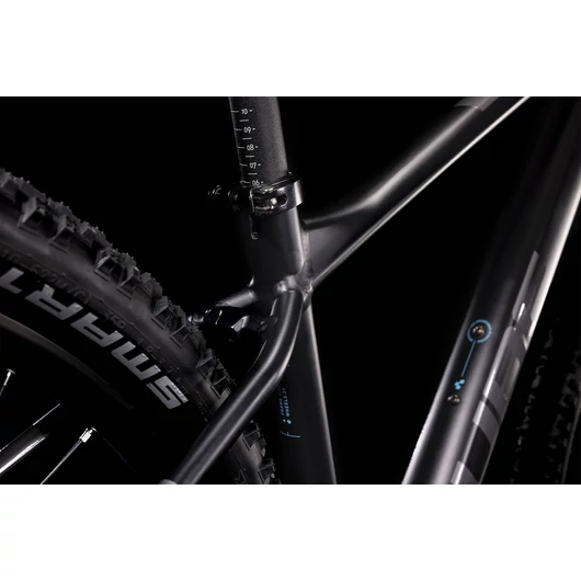 Cube Aim Race Black'n'azure; 29; 2022 kerékpár