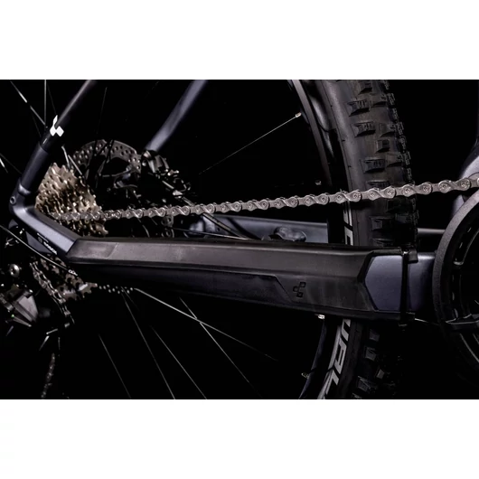 Cube Reaction Hybrid Performance 625 Metallicgrey'n'white; 29; 2022 kerékpár