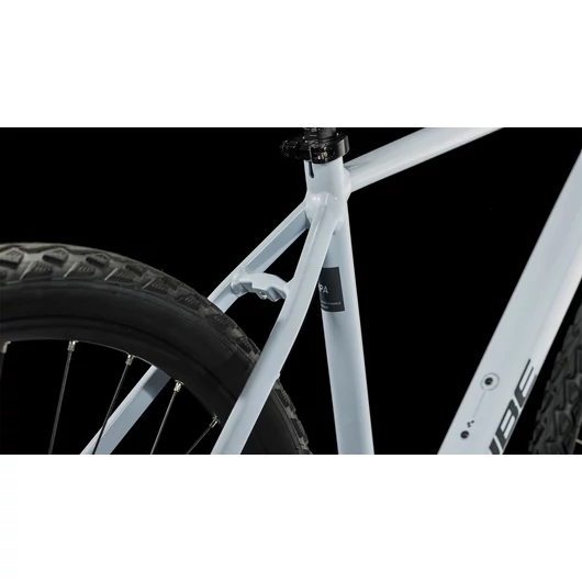 Cube Nature Pro Frostwhite'n'Grey 28 2023 kerékpár 