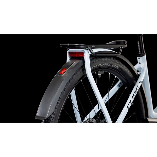 Cube Kathmandu Hybrid ONE polarwhite´n´black