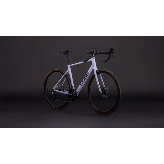 Kerékpár Cube Attain Race cyclamen´n´black