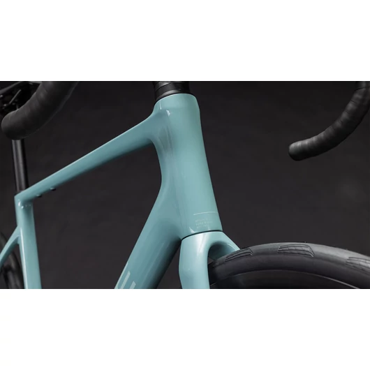 Kerékpár Cube Attain C:62 Race skylightblue´n´cyan